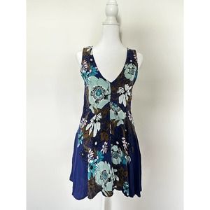 Free People - xs Blue floral Rayon Backyard Party mini–DRESS Tunic SP
